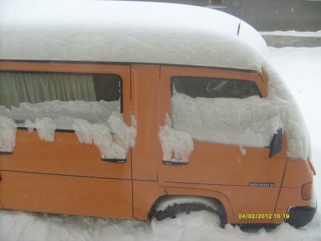 snow on bus