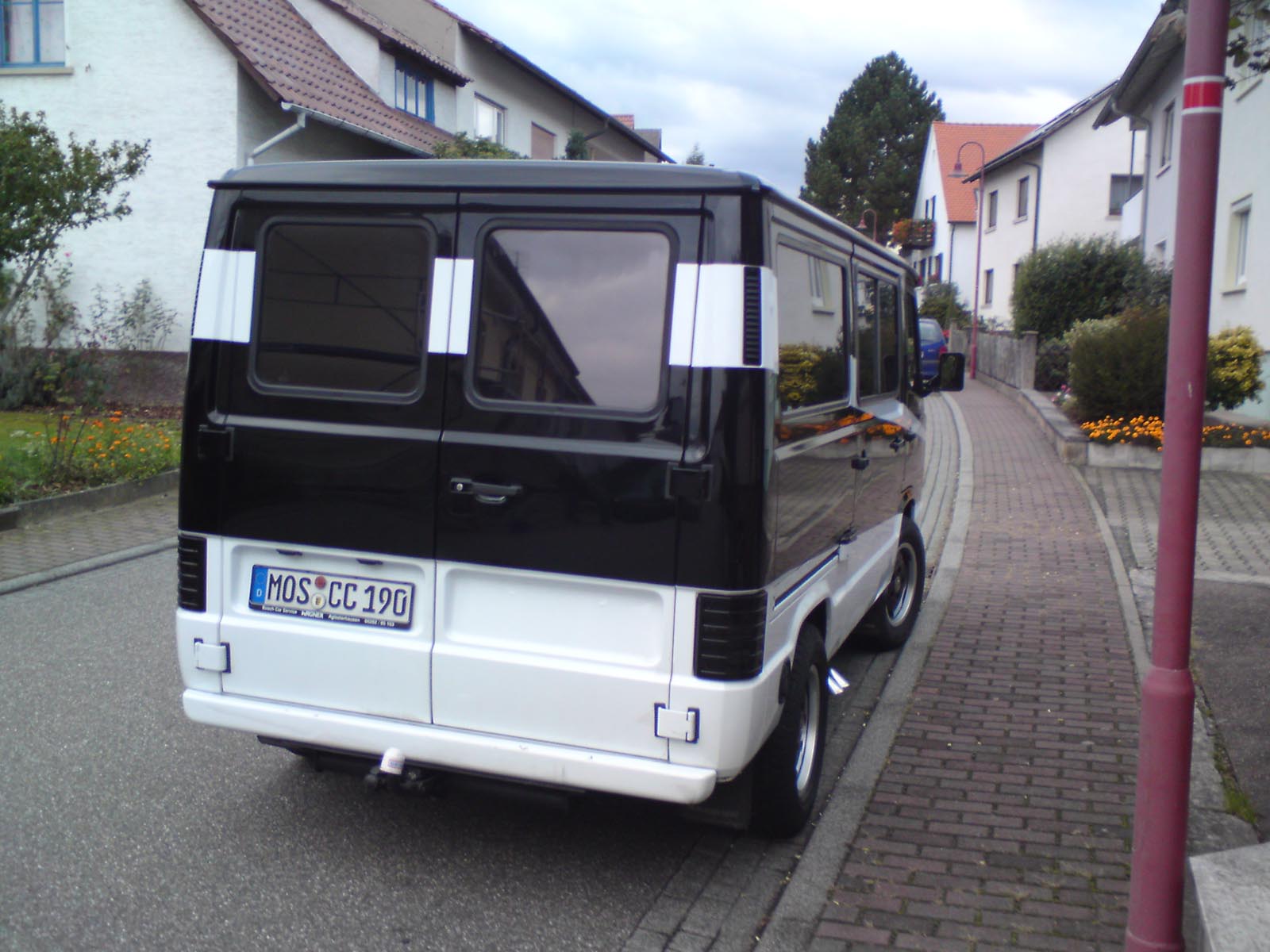 MB 100-Hinten